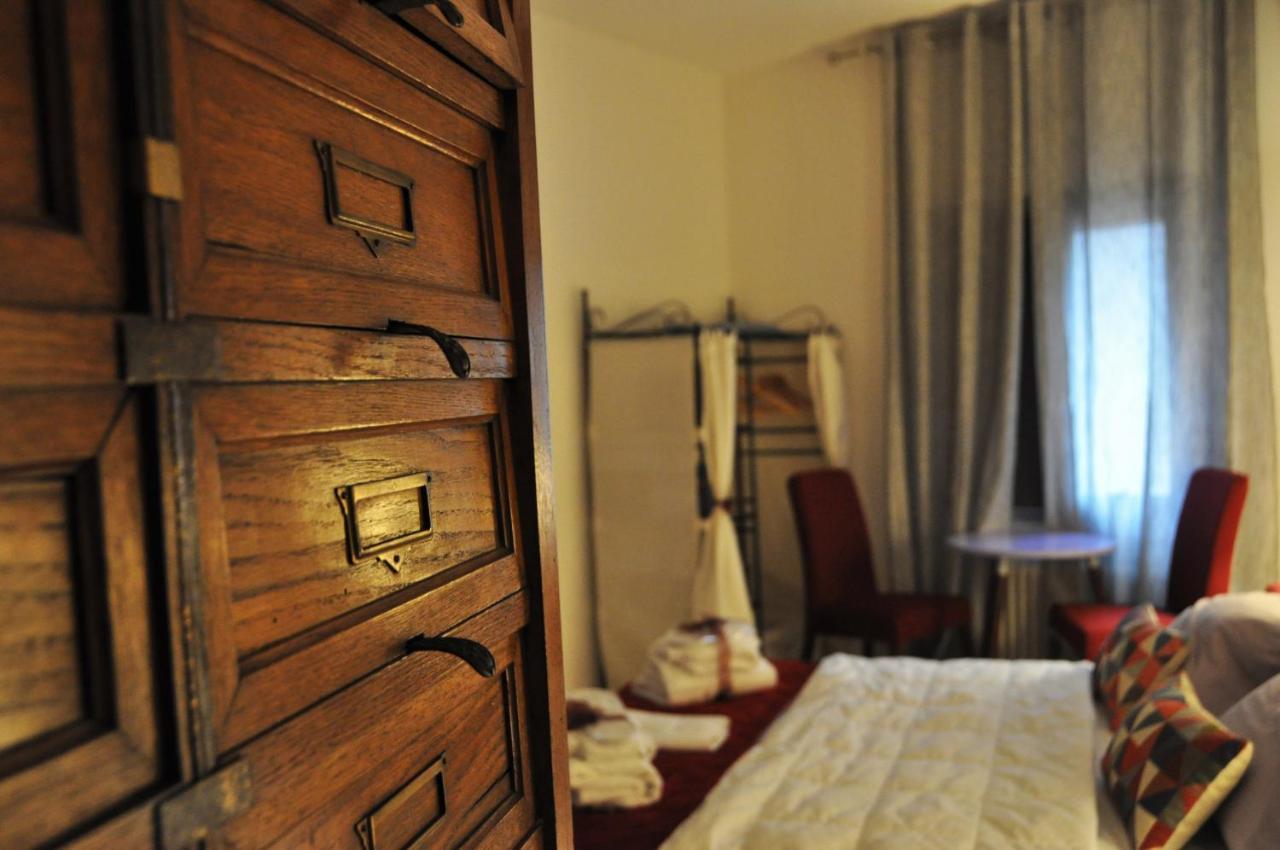 B&B "La Foresteria Del Merlin Cocai" Mantova Exteriör bild