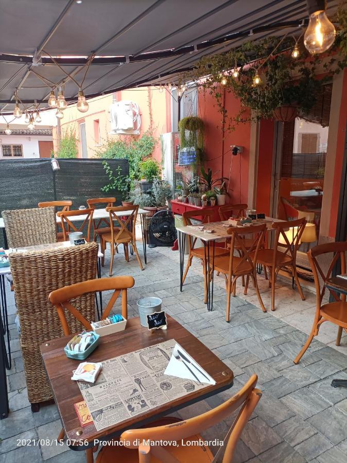 B&B "La Foresteria Del Merlin Cocai" Mantova Exteriör bild