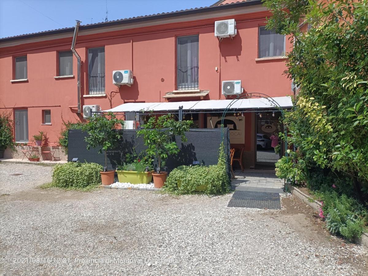 B&B "La Foresteria Del Merlin Cocai" Mantova Exteriör bild